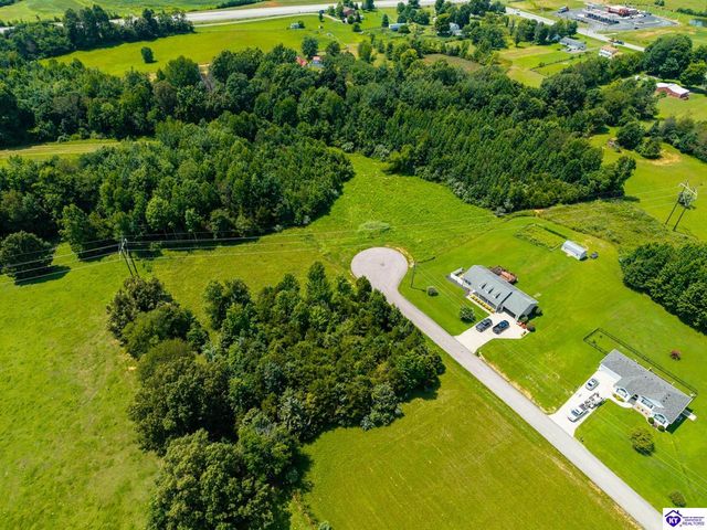 1402 Deckard School Road, Rineyville, KY 40162