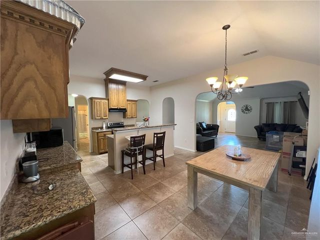2002 Butkus Drive, Edinburg, TX 78542