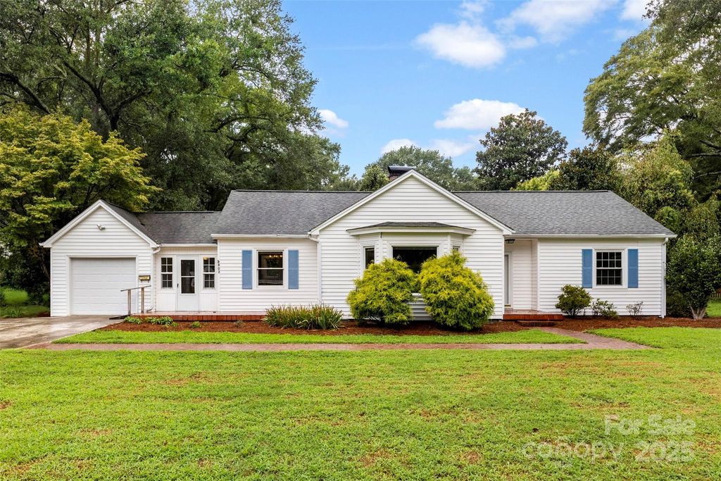 803 Townsend Avenue, Gastonia, NC 28052