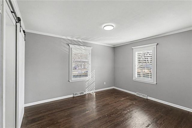 8002 Evanston Avenue, Raytown, MO 64138