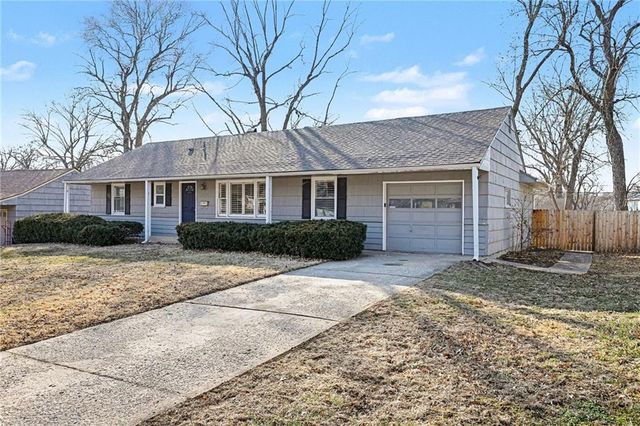 8002 Evanston Avenue, Raytown, MO 64138