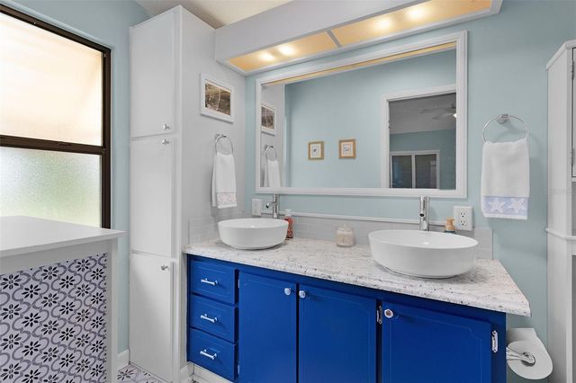 1717 PALM AIRE DRIVE, Lady Lake, FL 32159