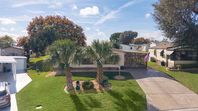 1717 PALM AIRE DRIVE, Lady Lake, FL 32159