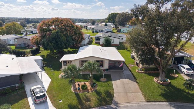 1717 PALM AIRE DRIVE, Lady Lake, FL 32159