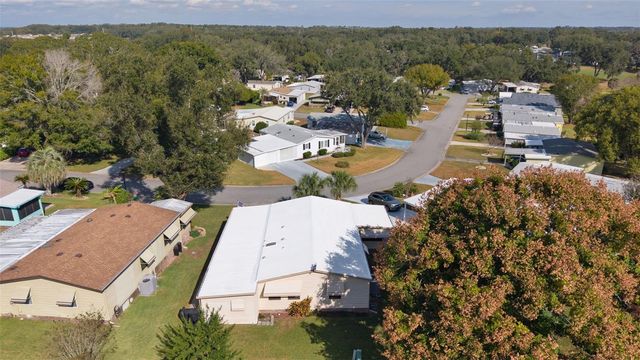 1717 PALM AIRE DRIVE, Lady Lake, FL 32159