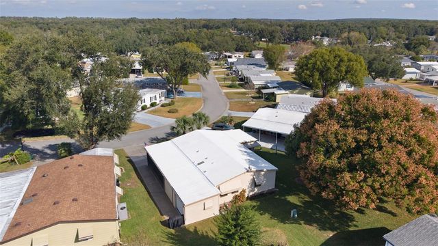 1717 PALM AIRE DRIVE, Lady Lake, FL 32159