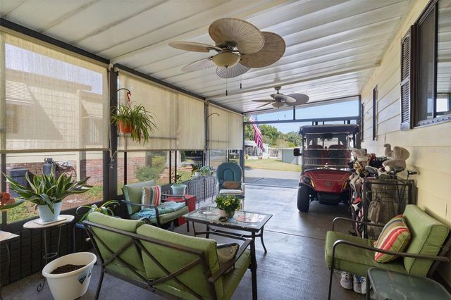 1717 PALM AIRE DRIVE, Lady Lake, FL 32159