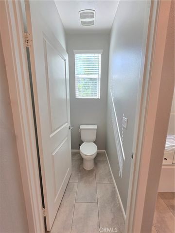 14910 W Castille, Sylmar, CA 91342