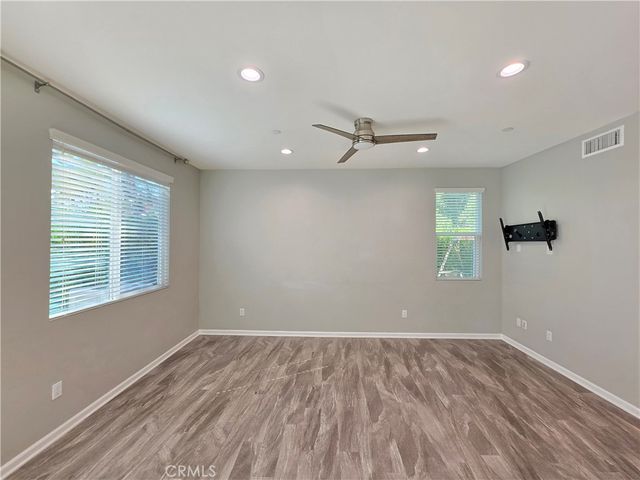 14910 W Castille, Sylmar, CA 91342
