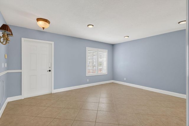 1991 SW Jamesport Drive, Port St. Lucie, Port St Lucie, FL 34953