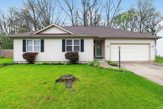 10106 Ashwood Forest Drive, Osceola, IN 46561
