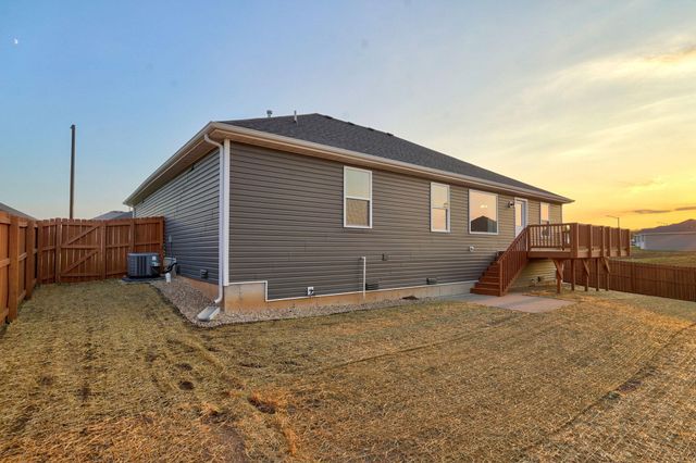 1459 E Habersham Street, Republic, MO 65738