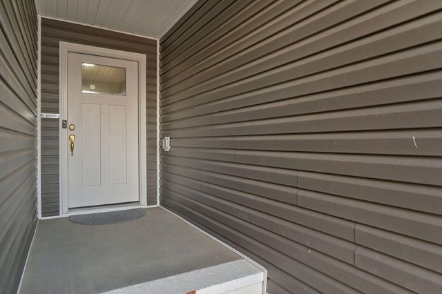 1459 E Habersham Street, Republic, MO 65738