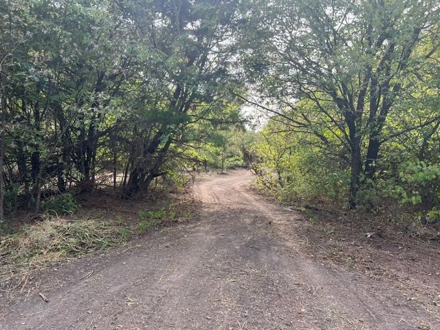 3100 S Dallas Avenue, Lancaster, TX 75146