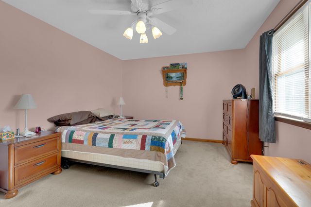 442 Carr Rd, Manchester, TN 37355