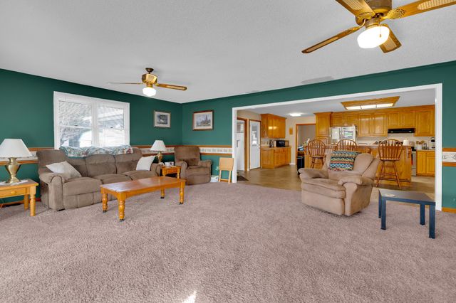 442 Carr Rd, Manchester, TN 37355