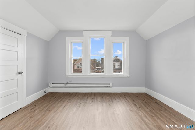 48 Park Terrace 3, Bridgeport, CT 06604