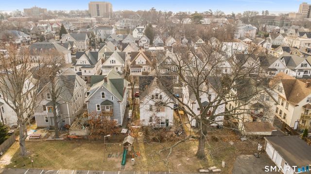 48 Park Terrace 3, Bridgeport, CT 06604