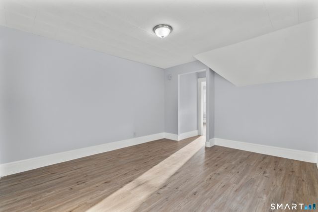 48 Park Terrace 3, Bridgeport, CT 06604