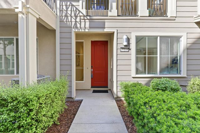 37558 Cape Cod Road, Newark, CA 94560