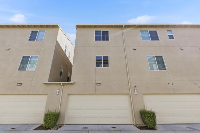 37558 Cape Cod Road, Newark, CA 94560