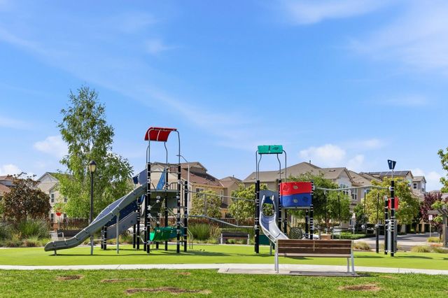 37558 Cape Cod Road, Newark, CA 94560