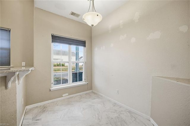 5029 Glen Canyon DR, Virginia Beach, VA 23462