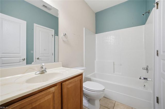 5029 Glen Canyon DR, Virginia Beach, VA 23462