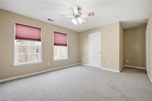 5029 Glen Canyon DR, Virginia Beach, VA 23462