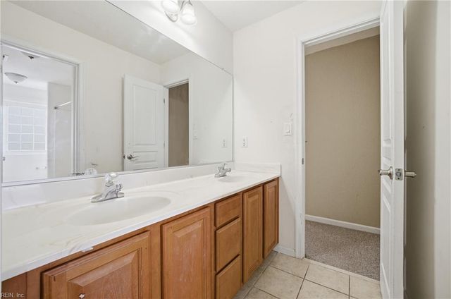 5029 Glen Canyon DR, Virginia Beach, VA 23462