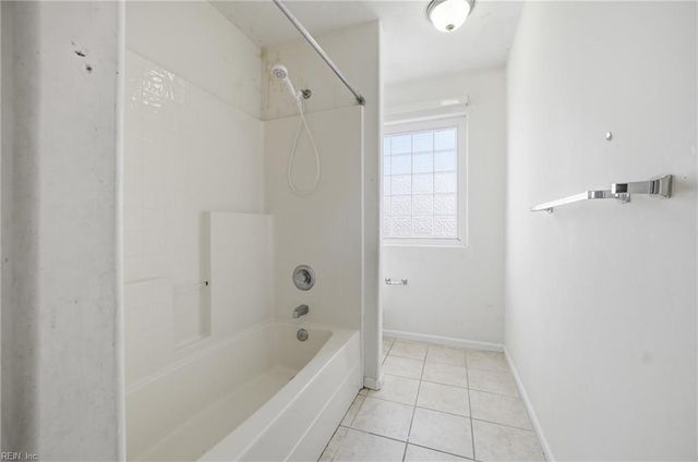 5029 Glen Canyon DR, Virginia Beach, VA 23462