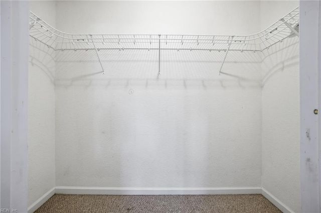 5029 Glen Canyon DR, Virginia Beach, VA 23462