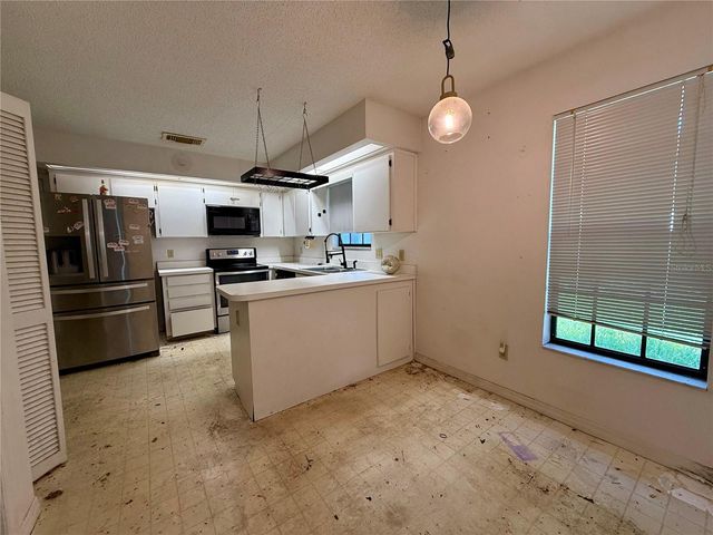 950 WOODROSE COURT, Altamonte Springs, FL 32714