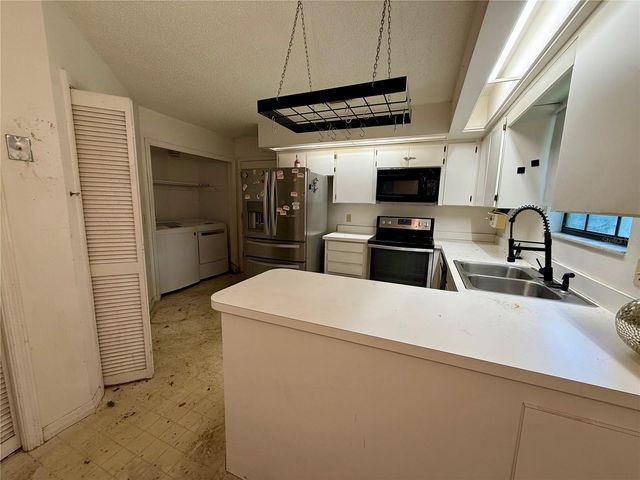 950 WOODROSE COURT, Altamonte Springs, FL 32714