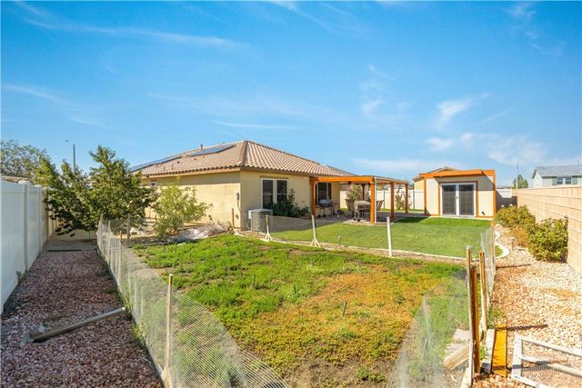 3531 E Avenue J4, Lancaster, CA 93535