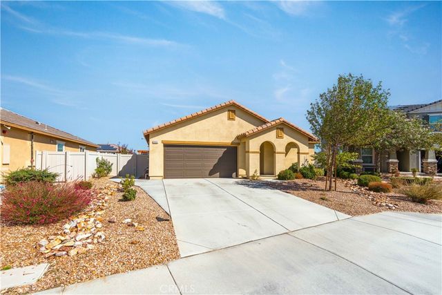 3531 E Avenue J4, Lancaster, CA 93535