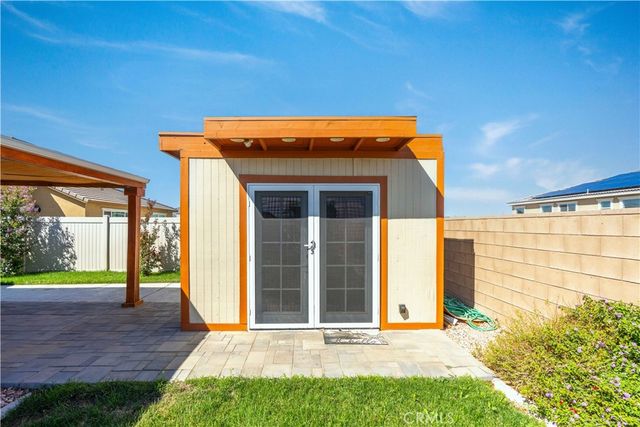 3531 E Avenue J4, Lancaster, CA 93535