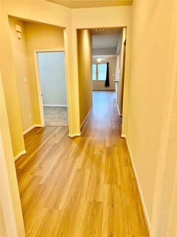 39 Butternut Grove Place, The Woodlands, TX 77375