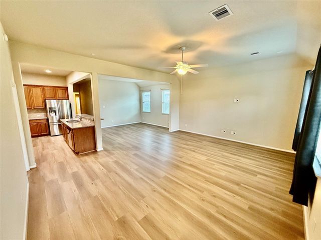 39 Butternut Grove Place, The Woodlands, TX 77375