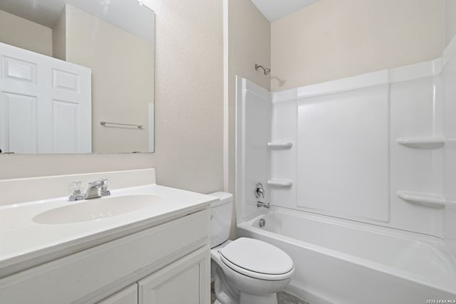 14003 LAUREL BR, San Antonio, TX 78245