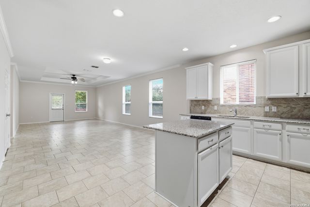 14003 LAUREL BR, San Antonio, TX 78245