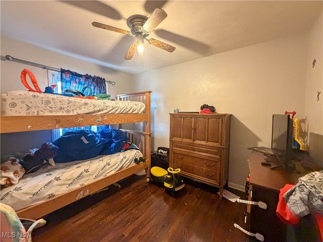 4089 Wyoga Lake Road, Stow, OH 44224