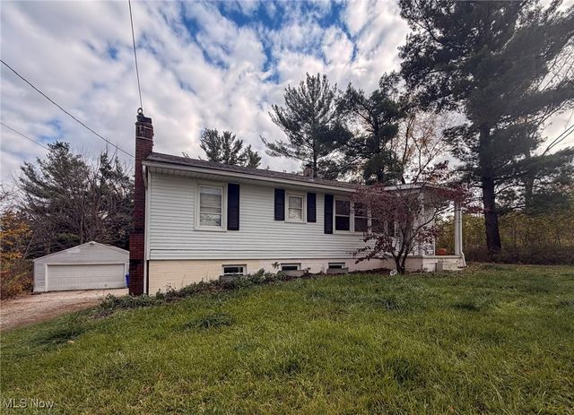 4089 Wyoga Lake Road, Stow, OH 44224