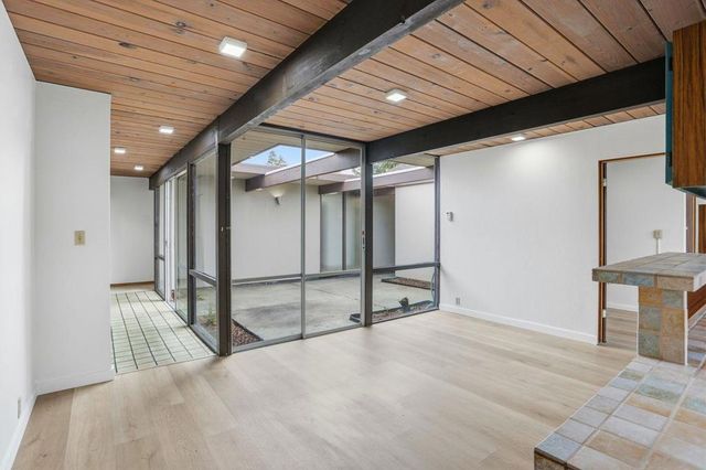 827 Cumberland Drive, Sunnyvale, CA 94087