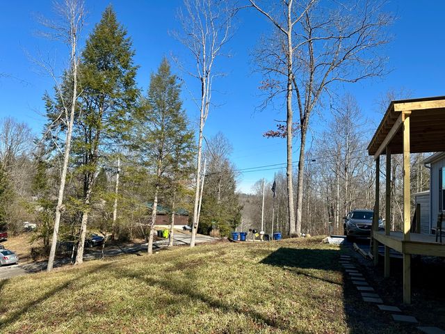 1192 Fount Hubbard Road, London, KY 40741