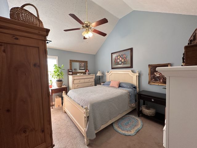 211 Homewood Dr, Murfreesboro, TN 37127