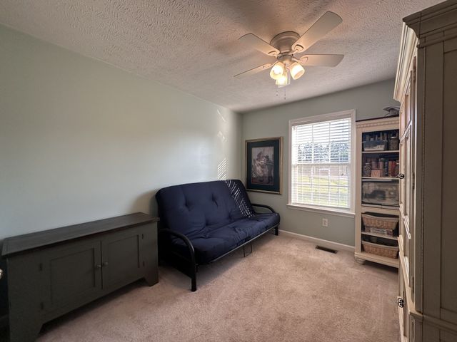 211 Homewood Dr, Murfreesboro, TN 37127