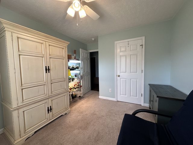 211 Homewood Dr, Murfreesboro, TN 37127