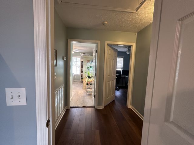 211 Homewood Dr, Murfreesboro, TN 37127