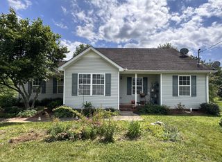 211 Homewood Dr, Murfreesboro, TN 37127